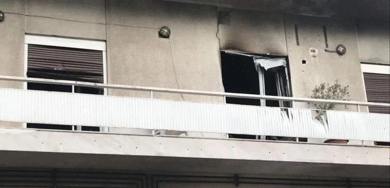 Καιγόταν ζωντανός επειδή ήταν κατάκοιτος και δεν μπορούσε να αντιδράσει! Συγκλονίζει η τραγωδία στον Πειραιά